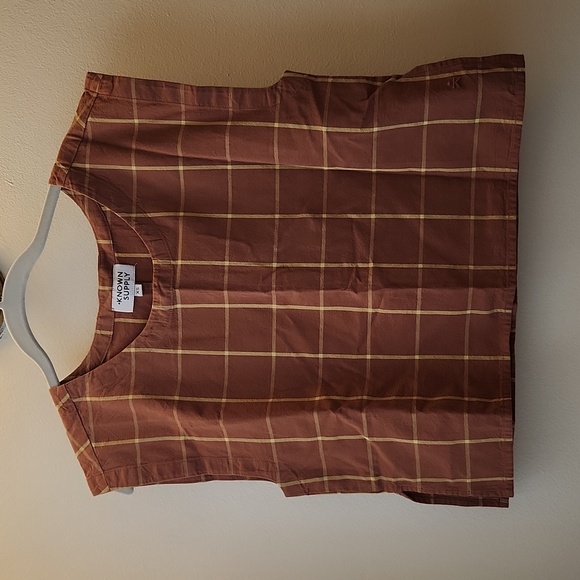 Known Supply Tops - NWT Known Supply Xyla top in Walnut Plaid - XS